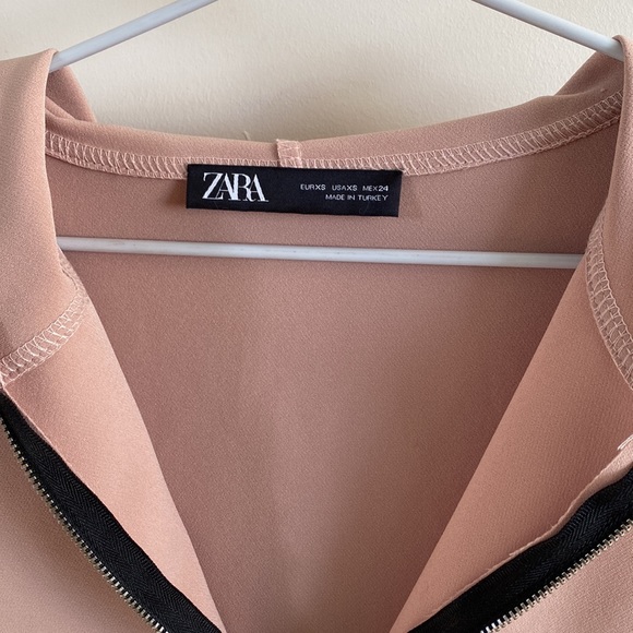 Zara lightweight hooded jacket XS (oversized) - Picture 2 of 4